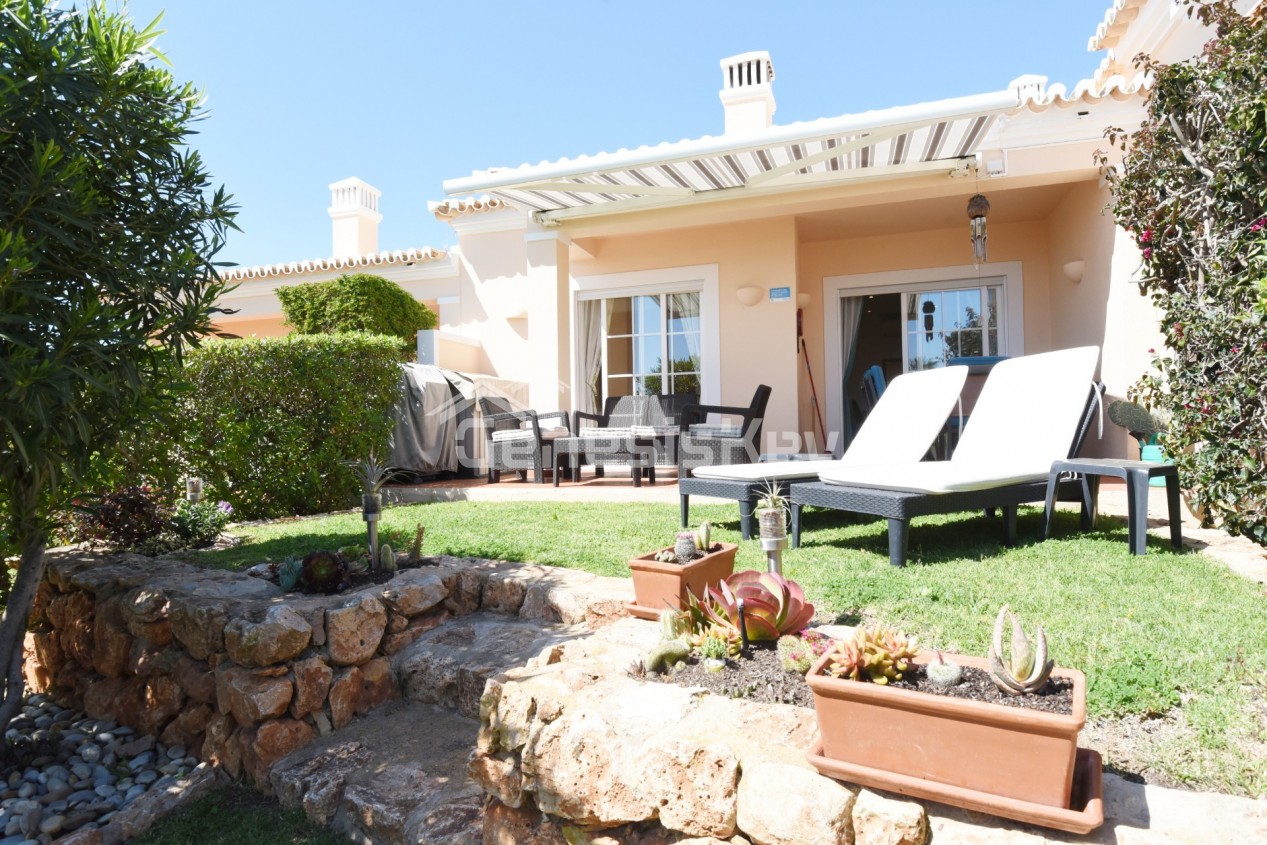 Cluster Villa with Sea Views