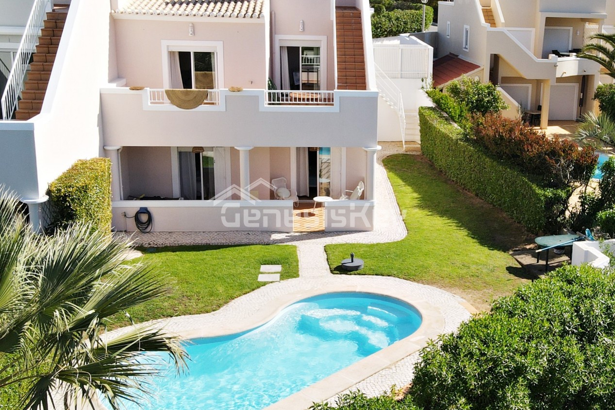 Private Vila with Pool